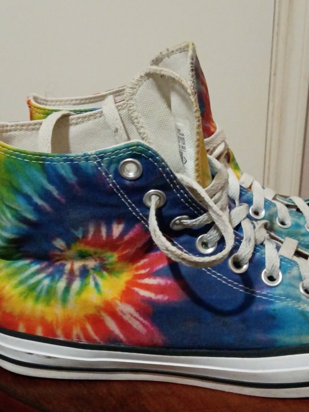 Converse Pride Chuck Taylor All-Star Tie Dye Rainbow 168996F Unisex Size M8/W10 - Picture 5 of 14